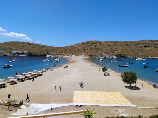 Kolona beach