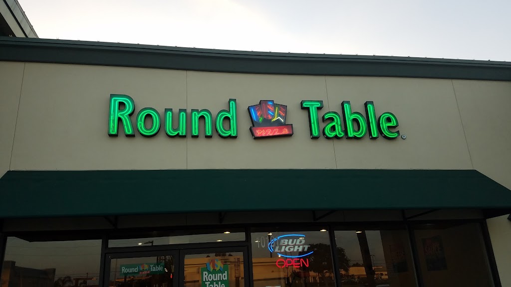 Round Table Pizza 90630