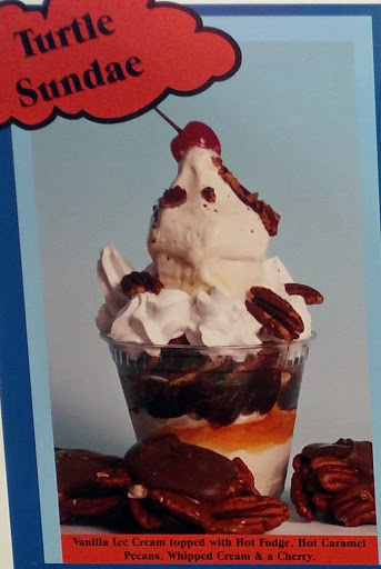 Ice Cream Shop «Hoggie Doggies», reviews and photos, 8803 WI-47, Woodruff, WI 54568, USA