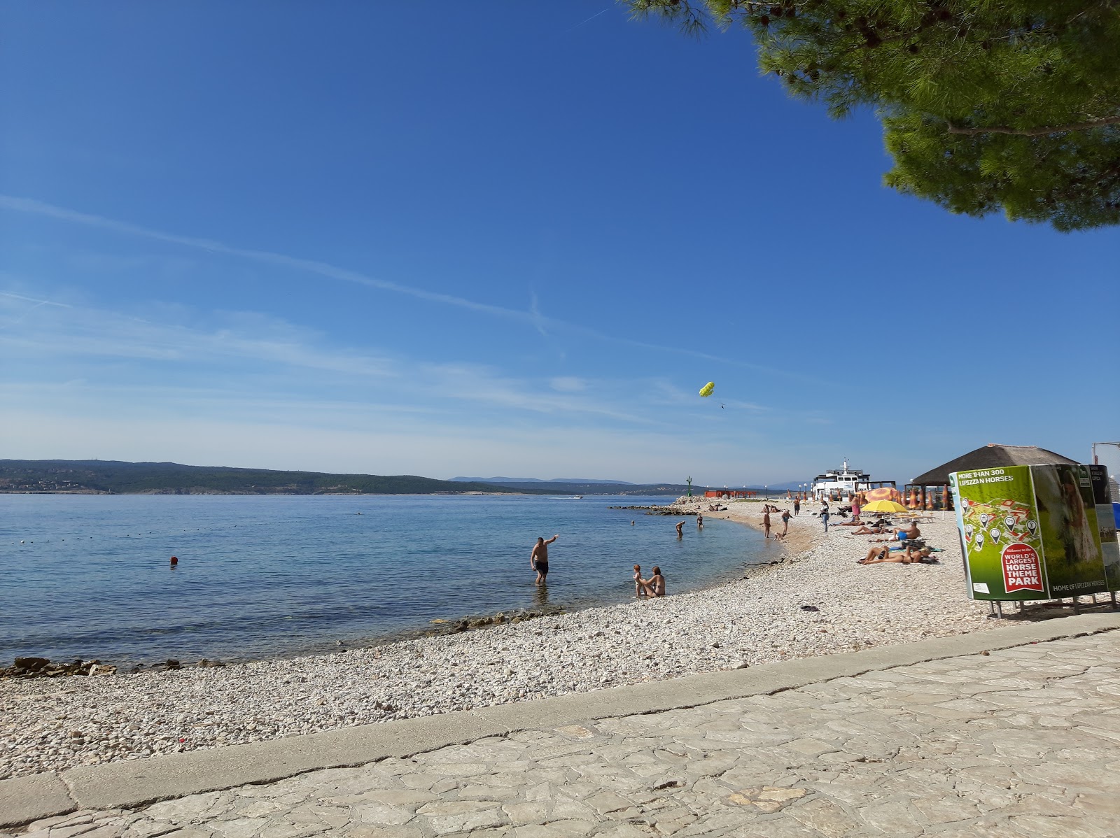 International Beach, Crikvenica'in fotoğrafı ve yerleşim