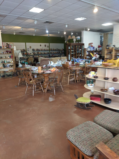 Thrift Store «Rescue Mission Thrift Store», reviews and photos, 25 Long Shoals Rd, Arden, NC 28704, USA