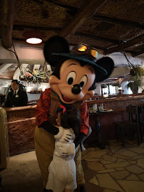 Rencontre avec Mickey du Restauration rapide Restaurant Hakuna Matata à Chessy - n°3