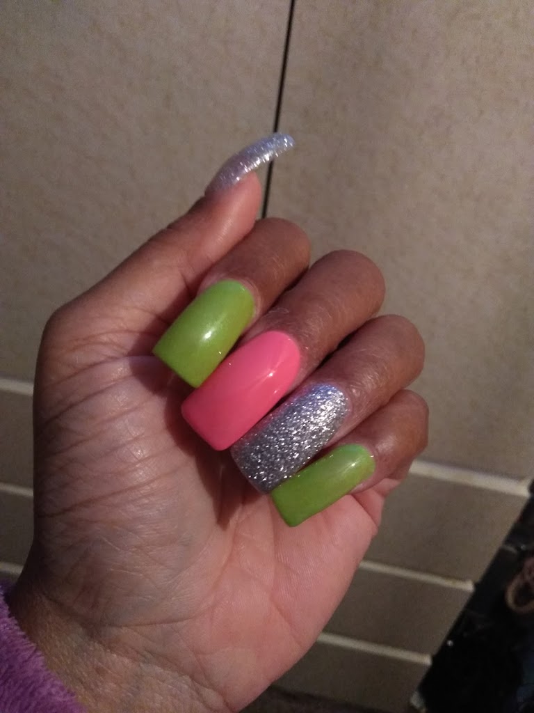 VIP Nails & Spa Salon 3 Deptford, NJ 08096 Services and Reviews