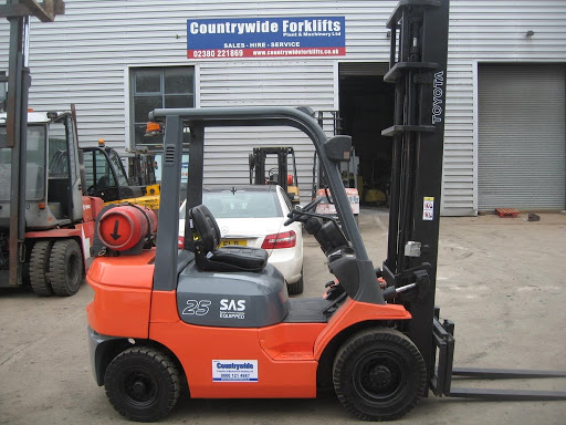 Countrywide Forklift Trucks-Dealer for Used Forklifts-Southampton Hampshire