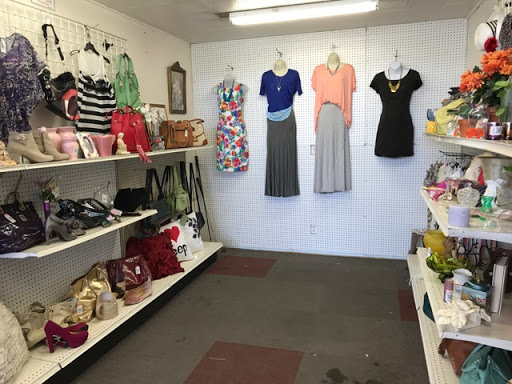 Thrift Store «Idaho Youth Ranch Thrift Store», reviews and photos, 1417 W Main St, Boise, ID 83702, USA