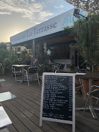 Atmosphère du Restaurant français La Terrasse bleue à La Croix-Valmer - n°18