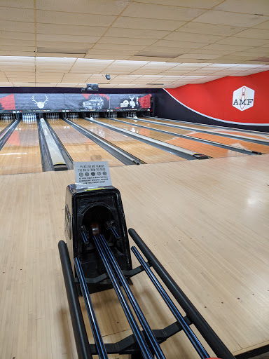 Bowling Alley «AMF Dewey Garden Lanes», reviews and photos, 4470 Dewey Ave, Rochester, NY 14612, USA