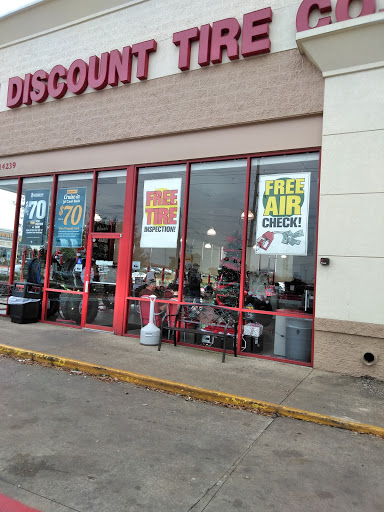 Discount Tire Store - Tomball, TX, 14239 Farm to Market 2920, Tomball, TX 77377, USA, 