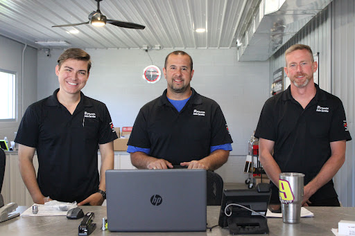 Truck Repair Shop «Barnes Auto Service», reviews and photos, 3730 Bishop Ln, Louisville, KY 40218, USA