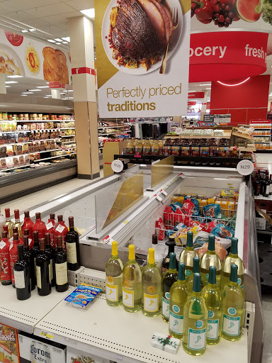 Department Store «Target», reviews and photos, 6700 Topanga Canyon Blvd, Canoga Park, CA 91303, USA