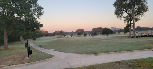 Golf Course «Sherrill Park Golf Course», reviews and photos, 2001 E Lookout Dr, Richardson, TX 75082, USA
