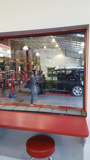 Tire Shop «Discount Tire Store - Murfreesboro, TN», reviews and photos, 2652 S Church St, Murfreesboro, TN 37127, USA