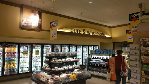 Grocery Store «Safeway», reviews and photos, 2808 Country Club Blvd, Stockton, CA 95204, USA