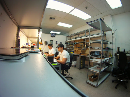 Cell Phone Store «Cell Phones Universe», reviews and photos, 1800 Palm Ave, Hialeah, FL 33010, USA