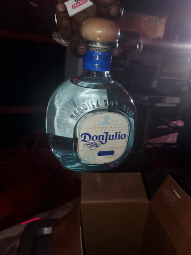 Liquor Store «Key Liquor», reviews and photos, 6542 Broadway Ave, Cleveland, OH 44105, USA