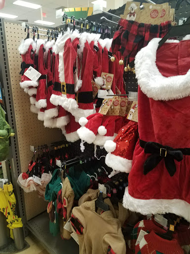 Pet Supply Store «Petco Animal Supplies», reviews and photos, 13311 20th Ave, College Point, NY 11356, USA