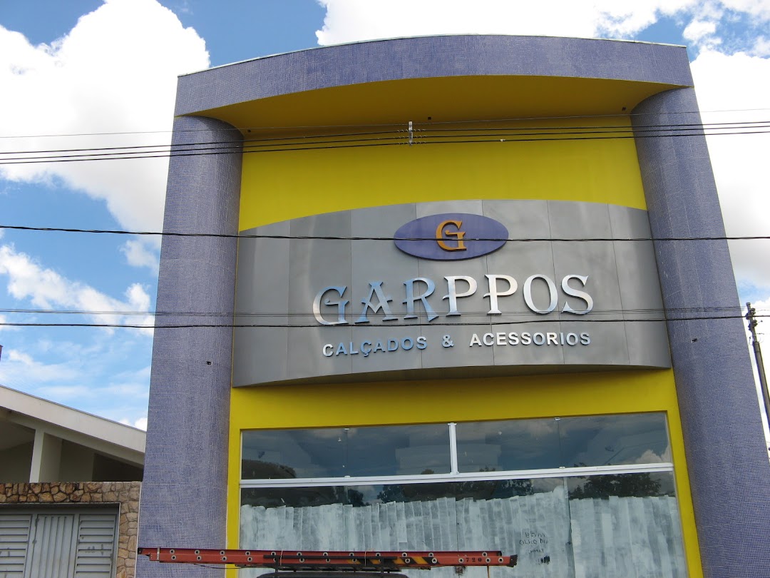 Garppos Calçados e Confecções