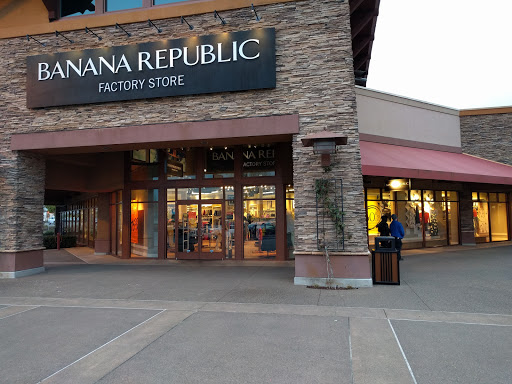 Clothing Store «Banana Republic», reviews and photos, 1001 N Arney Rd, Woodburn, OR 97071, USA