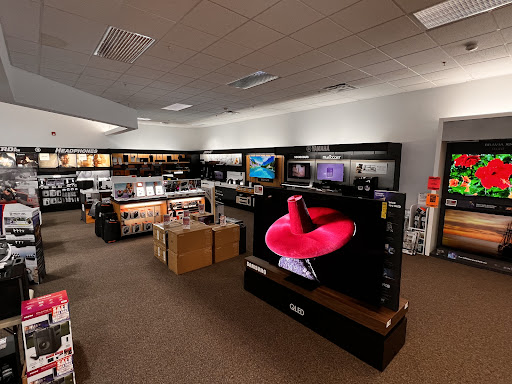 Appliance Store «P.C. Richard & Son», reviews and photos, 2323 Central Park Ave, Yonkers, NY 10710, USA