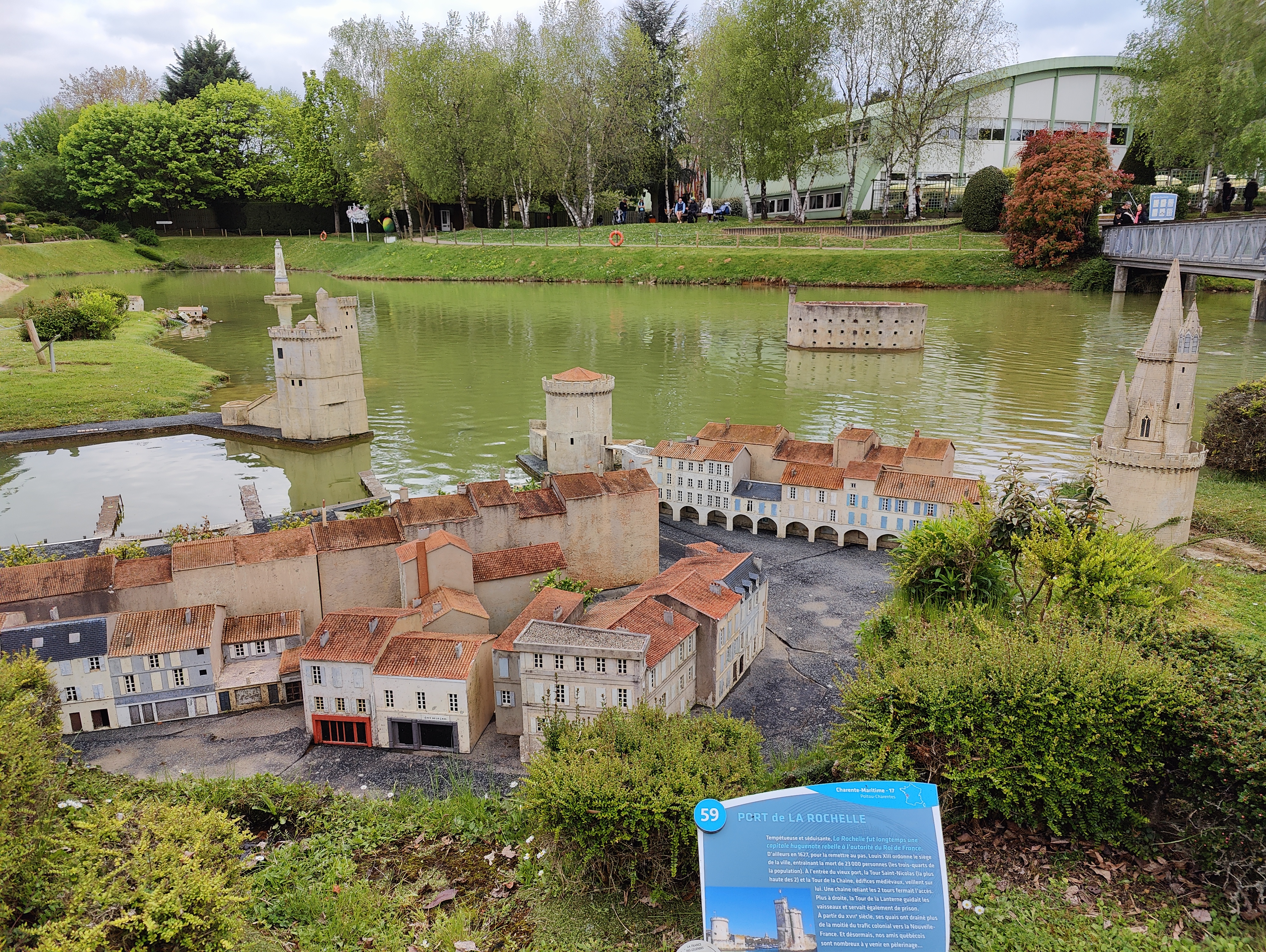 Photo n° 38 de l'avis de Seifeddine.a fait le 30/04/2023 à 15:58