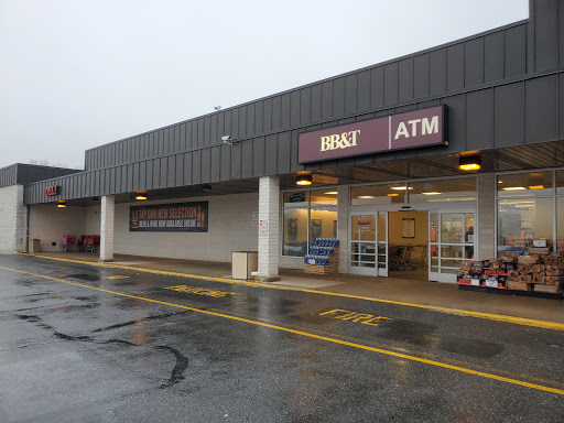 Grocery Store «Giant Food Stores», reviews and photos, 1241 Blakeslee Blvd Dr E, Lehighton, PA 18235, USA