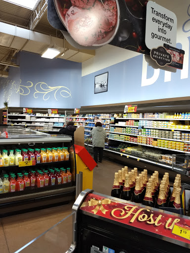 Grocery Store «Kroger Marketplace», reviews and photos, 3901 Holland Road, Virginia Beach, VA 23452, USA