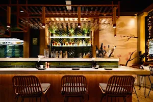 Huaca Nikkei Resto Bar image
