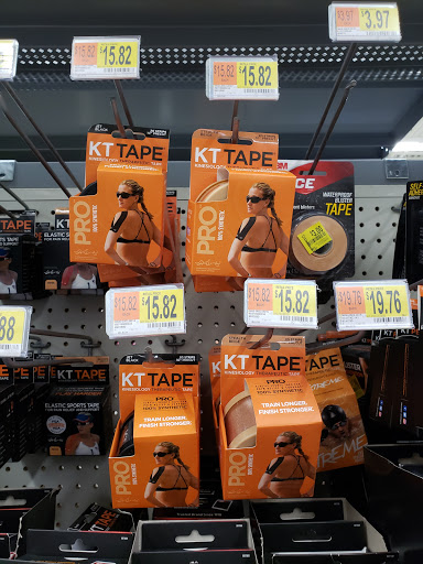 Department Store «Walmart Supercenter», reviews and photos, 4115 E Lincoln Way, Sterling, IL 61081, USA