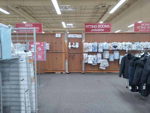 Clothing Store «Burlington Coat Factory», reviews and photos, 250 S Randall Rd, Elgin, IL 60123, USA