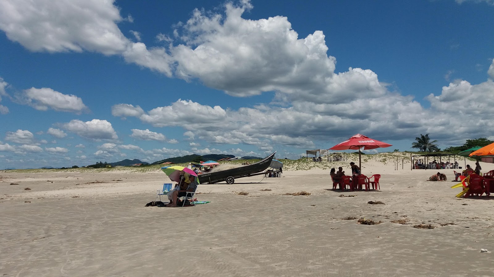 Photo of Juréia Beach amenities area