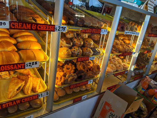 Restaurant «Daily Donuts & Sandwiches», reviews and photos, 708 Fair Oaks Avenue, Sunnyvale, CA 94085, USA