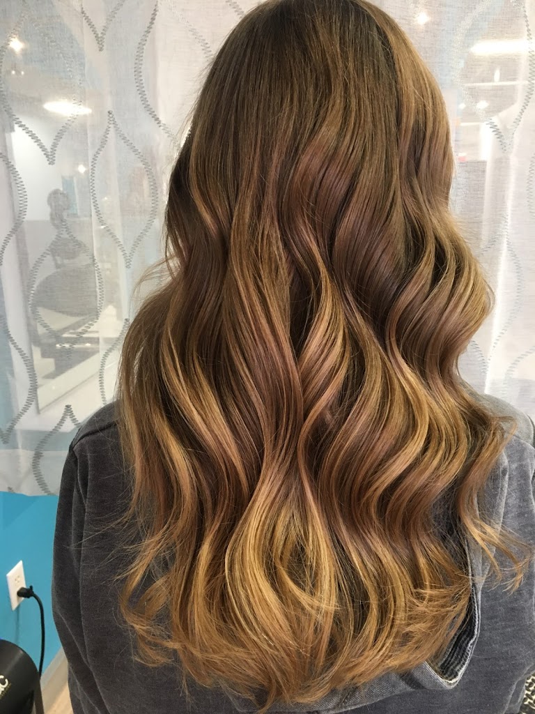 Dream Team Salon 32771