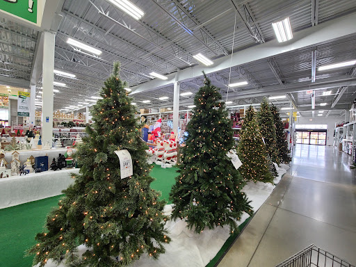 Home Improvement Store «Menards», reviews and photos, 3215 W North Ave, Melrose Park, IL 60160, USA