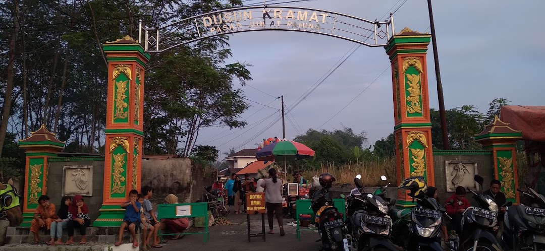 Pasar Jumat Pahing Dusun Kramat