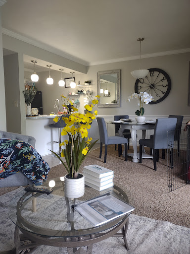Grand Welcome Vacation Rentals image