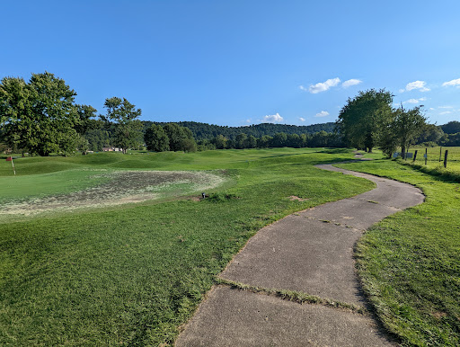 Golf Club «Woodridge Golf Club», reviews and photos, 301 Woodridge Dr, Mineral Wells, WV 26150, USA