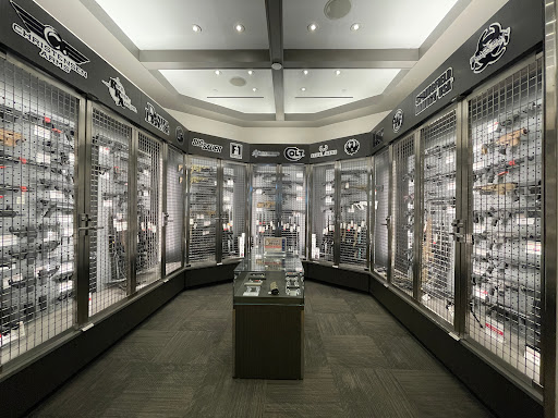 Sporting Goods Store «SCHEELS», reviews and photos, 1551 45th Street SW, Fargo, ND 58103, USA