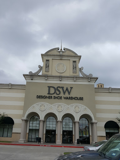 Shoe Store «DSW Designer Shoe Warehouse», reviews and photos, 19075 Interstate 45 N, Shenandoah, TX 77385, USA