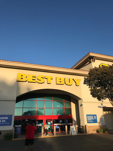 Best Buy, 390 N Moorpark Rd, Thousand Oaks, CA 91360, USA, 