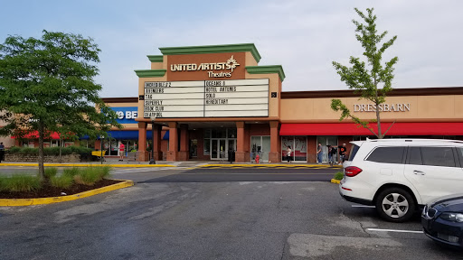 Movie Theater «United Artists Cortlandt Town Center 11», reviews and photos, 3131 Main St, Mohegan Lake, NY 10547, USA