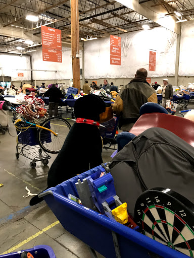 Thrift Store «Goodwill Outlet», reviews and photos, 1765 6th Ave S, Seattle, WA 98134, USA