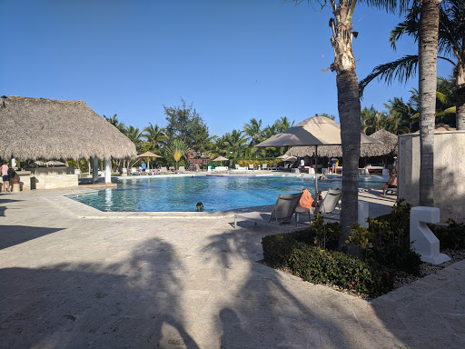 Swimming pool repair companies in Punta Cana