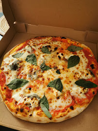 Pizza du Restaurant italien AMORE da Francesca - restaurant pizzeria à Paris - n°17