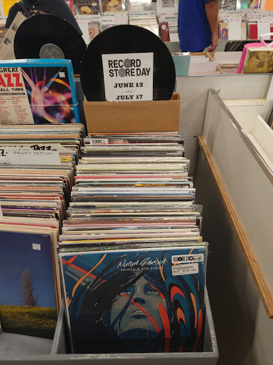 Record Store «Sound Exchange», reviews and photos, 14246 N Nebraska Ave, Tampa, FL 33613, USA