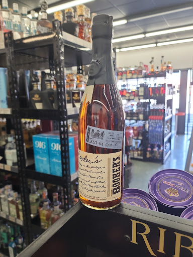 Liquor Store «Canyon City Liquor», reviews and photos, 424 W Foothill Blvd, Azusa, CA 91702, USA