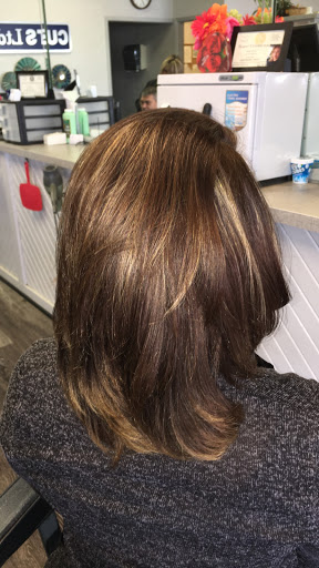 Beauty Salon «Cuts Ltd Beauty Salon», reviews and photos, 207 W Main St, League City, TX 77573, USA