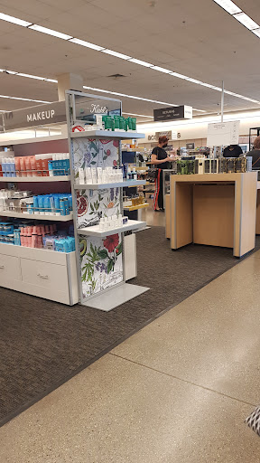 Department Store «Nordstrom Rack Glendale Fashion Center», reviews and photos, 227 N Glendale Ave, Glendale, CA 91206, USA