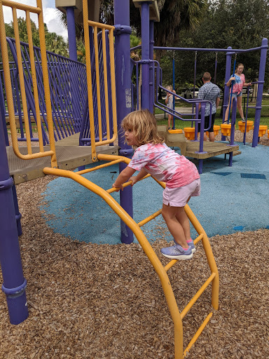 Community Center «Volunteer Park Community Center», reviews and photos, 12050 W Sunrise Blvd, Plantation, FL 33323, USA