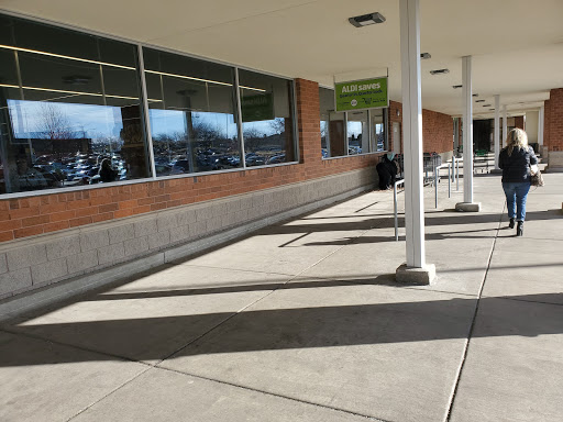 Supermarket «ALDI», reviews and photos, 620 Meacham Rd, Elk Grove Village, IL 60007, USA