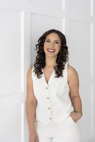 Photo of Dr. Samantha Rae, Licensed Psychologist in Orlando in Oviedo, FL
